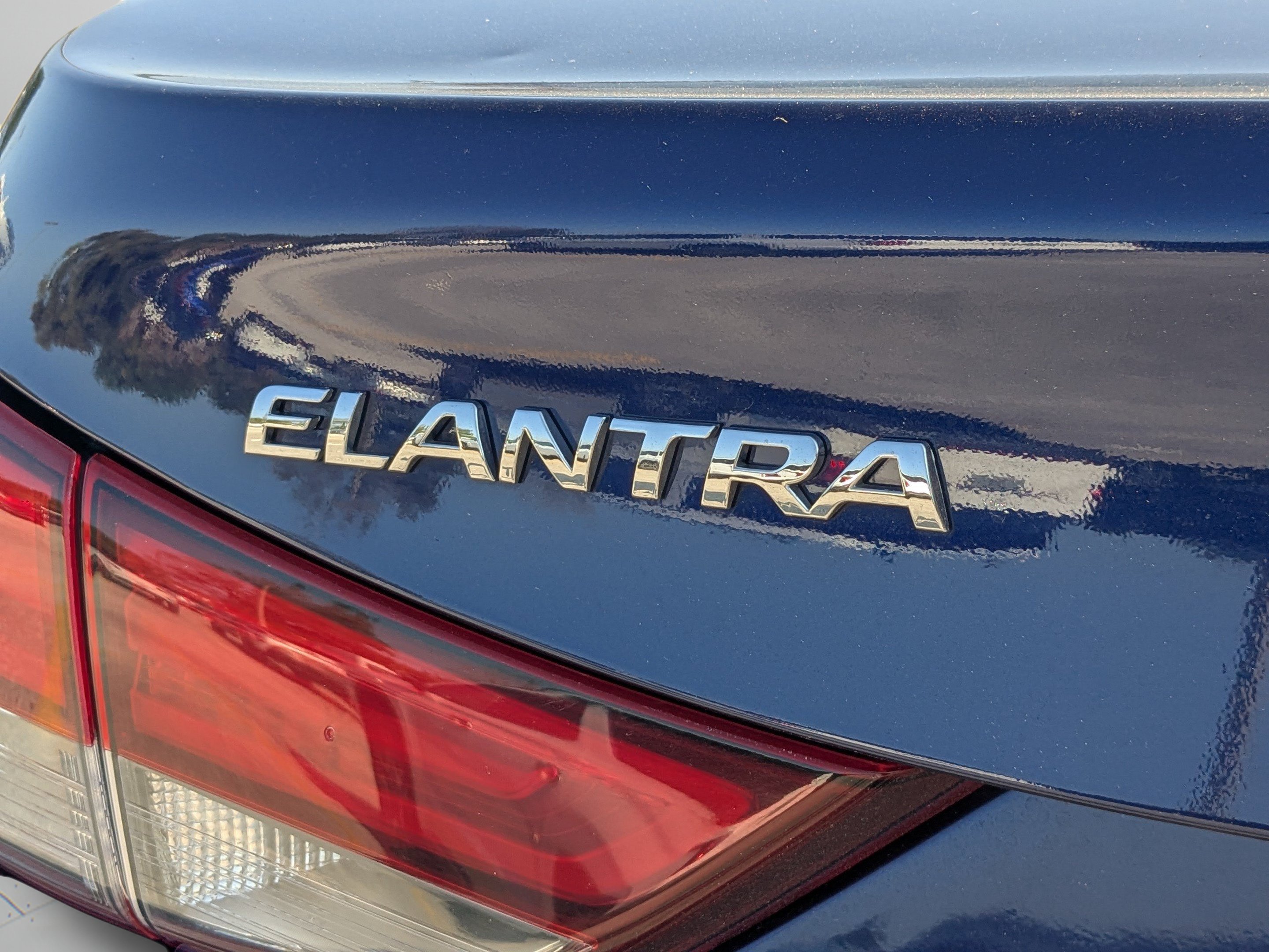 2014 Hyundai Elantra SE - Photo 31