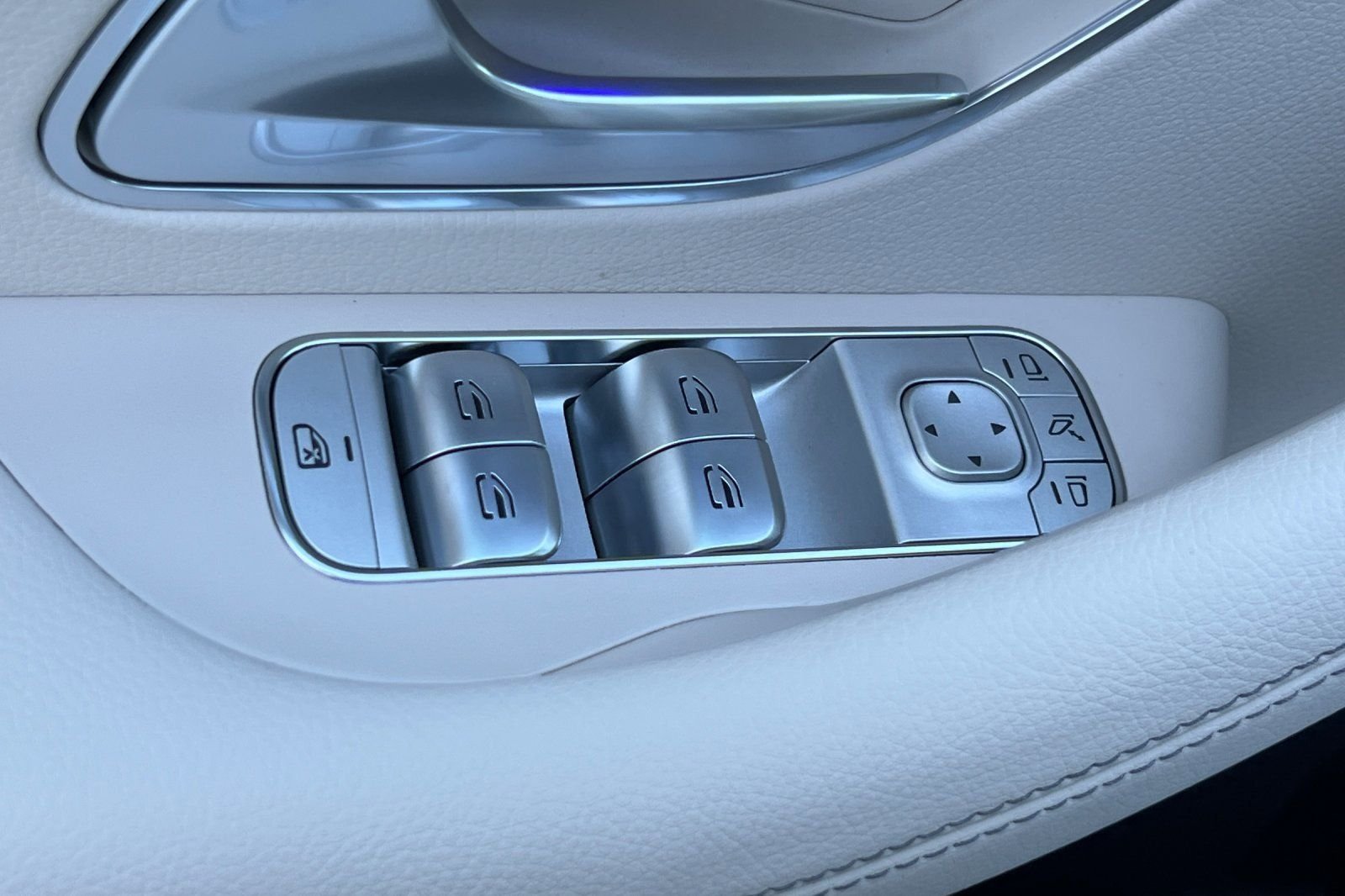 New 2026 Polar White Mercedes-Benz 450 image 15