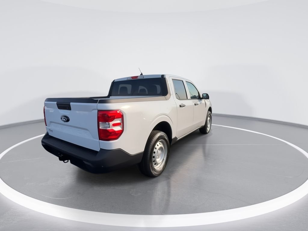 New 2026 Oxford White Ford XL image 8