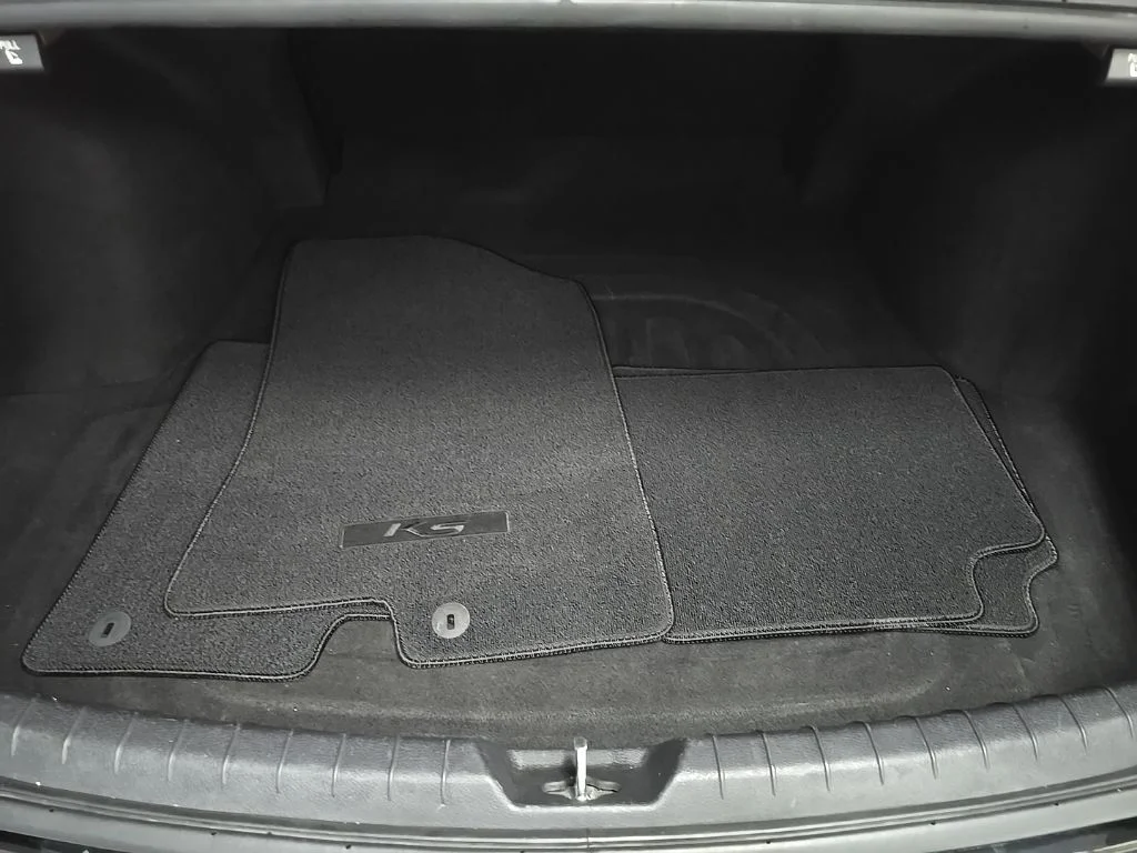 Used 2021 Black Kia EX image 13