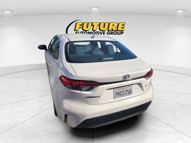 Used 2023 White Toyota LE image 4