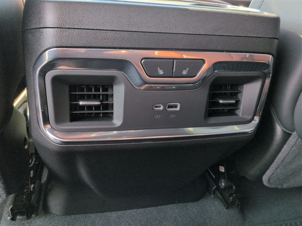 Used 2026 Sterling Metallic GMC Denali Ultimate image 22