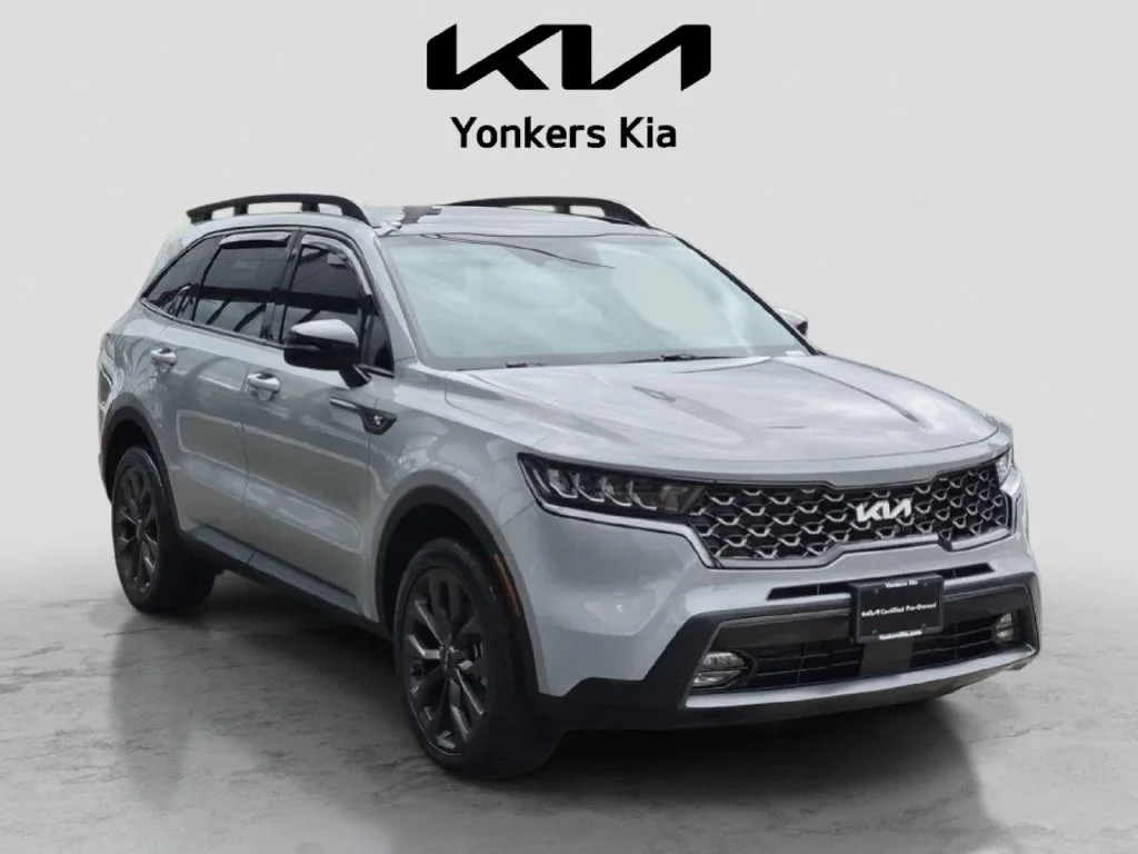 Used 2023 Gray Kia X-Line EX image 3