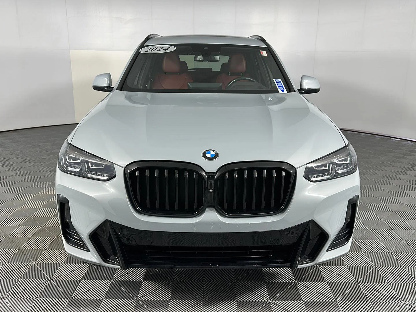 Used 2024 Brooklyn Grey Metallic BMW xDrive30i image 3
