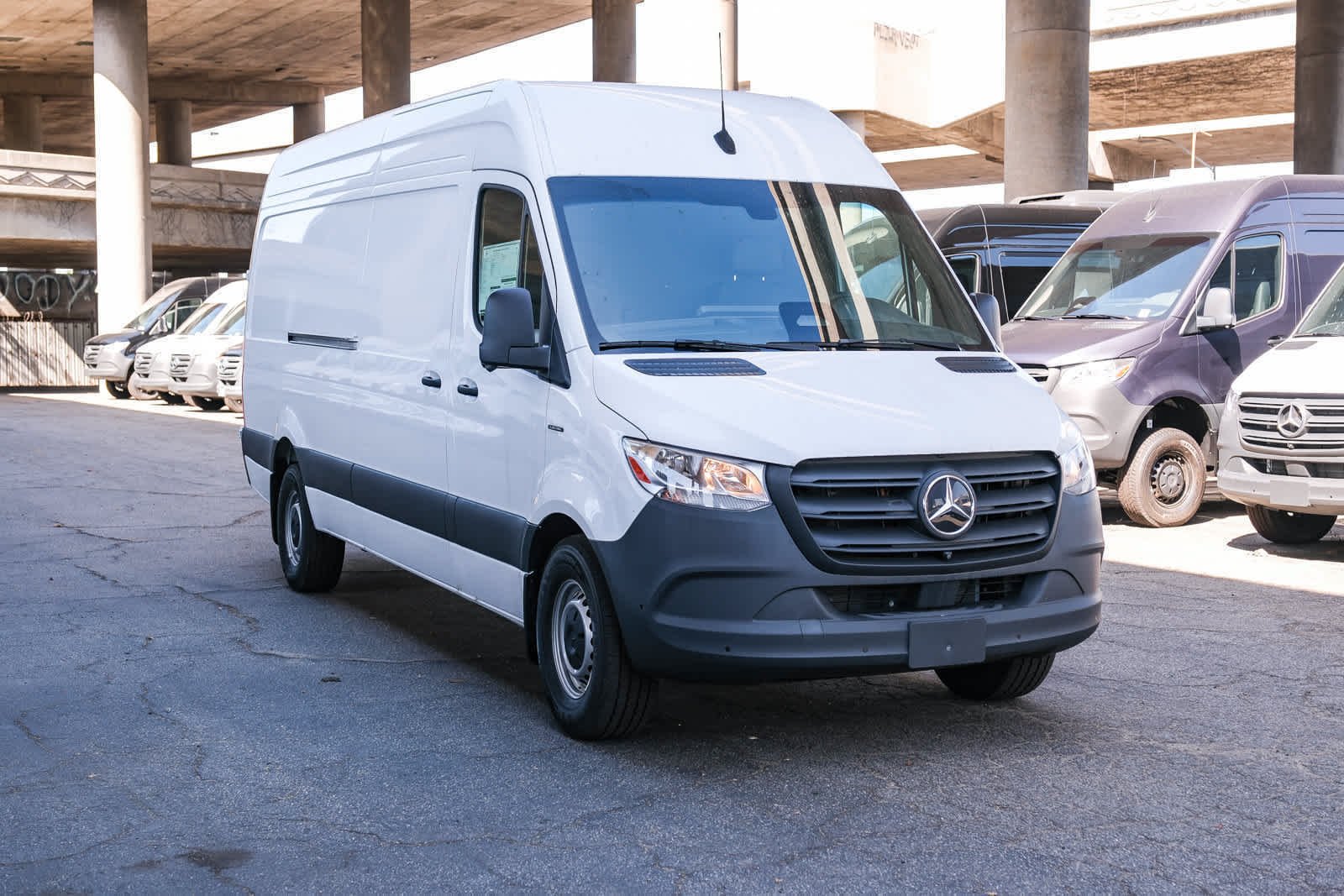 New 2025 Arctic White Mercedes-Benz Cargo 170 WB High Roof RWD Electric Motor image 3