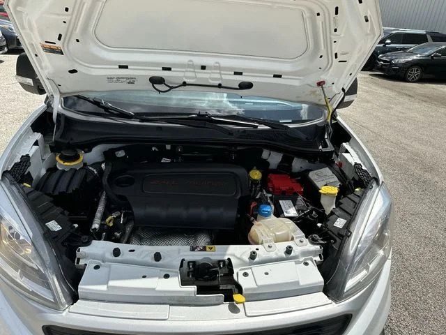 Used 2022 White Ram Base image 19