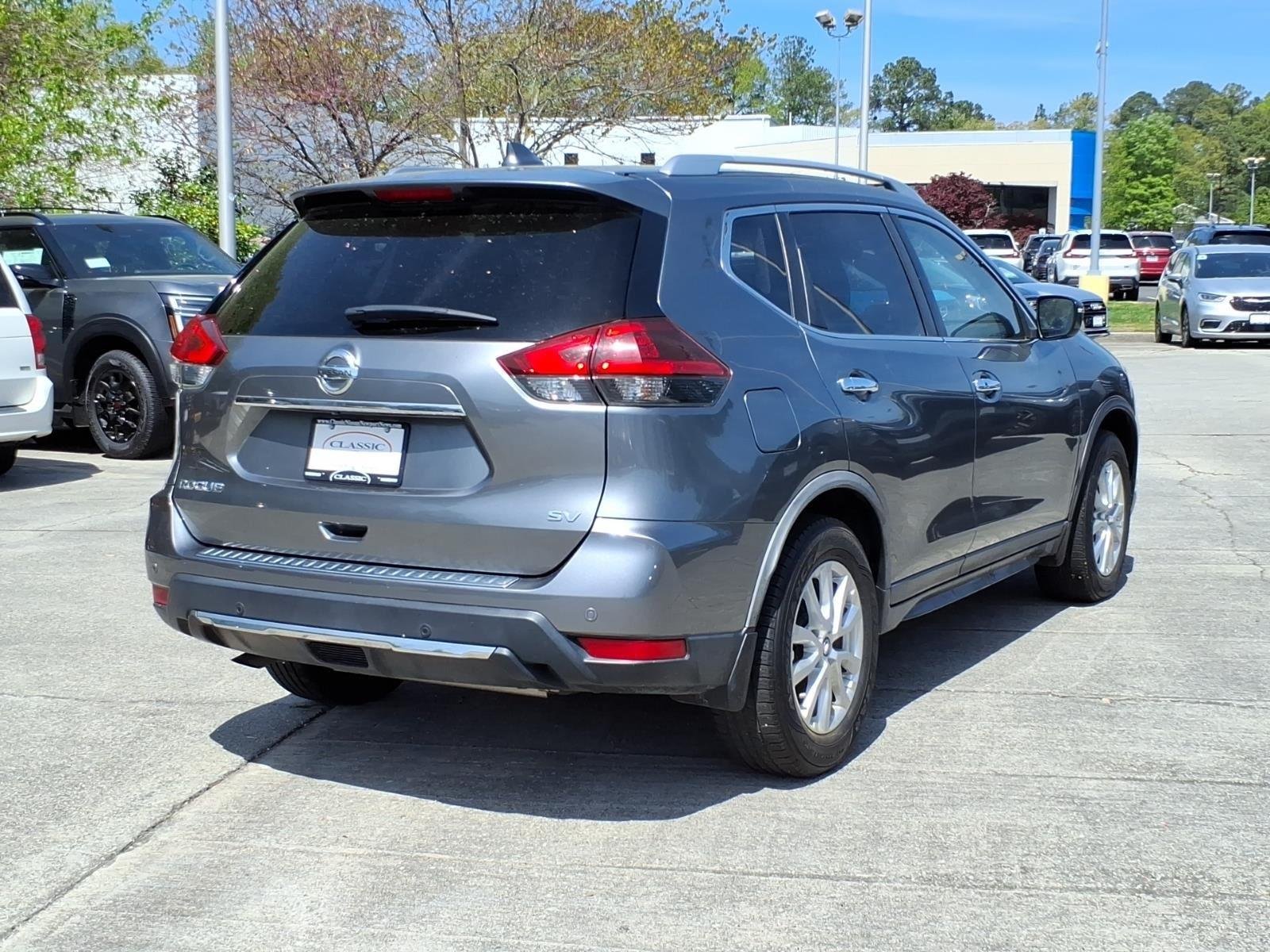 Used 2020 Gun Metallic Nissan SV image 7