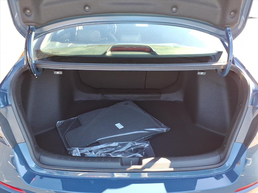 2026 Honda Civic Sport photo 4