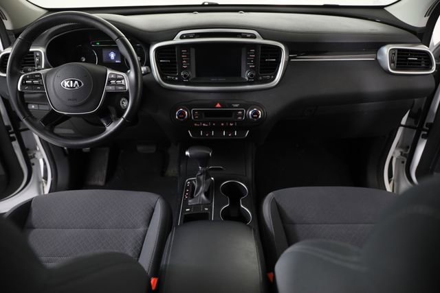 Used 2019 White Kia 2.4L LX image 24