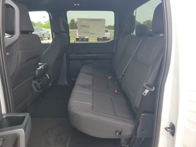 New 2026 Oxford White Ford STX image 18