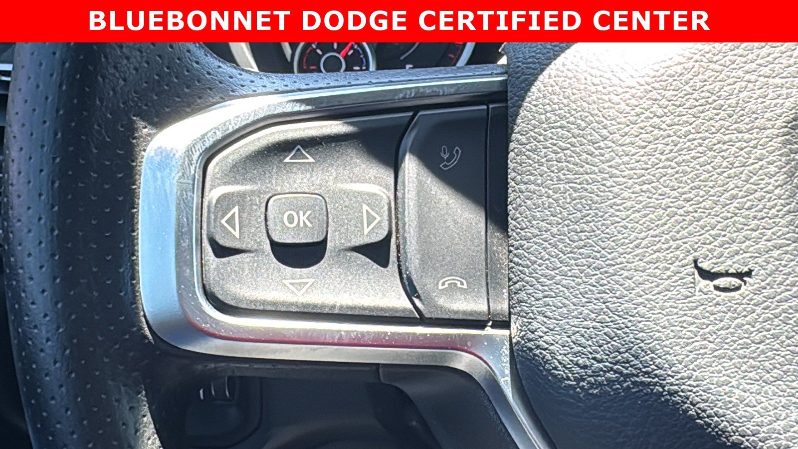 Used 2025 Granite Crystal Metallic Clearcoat Ram Tradesman image 21