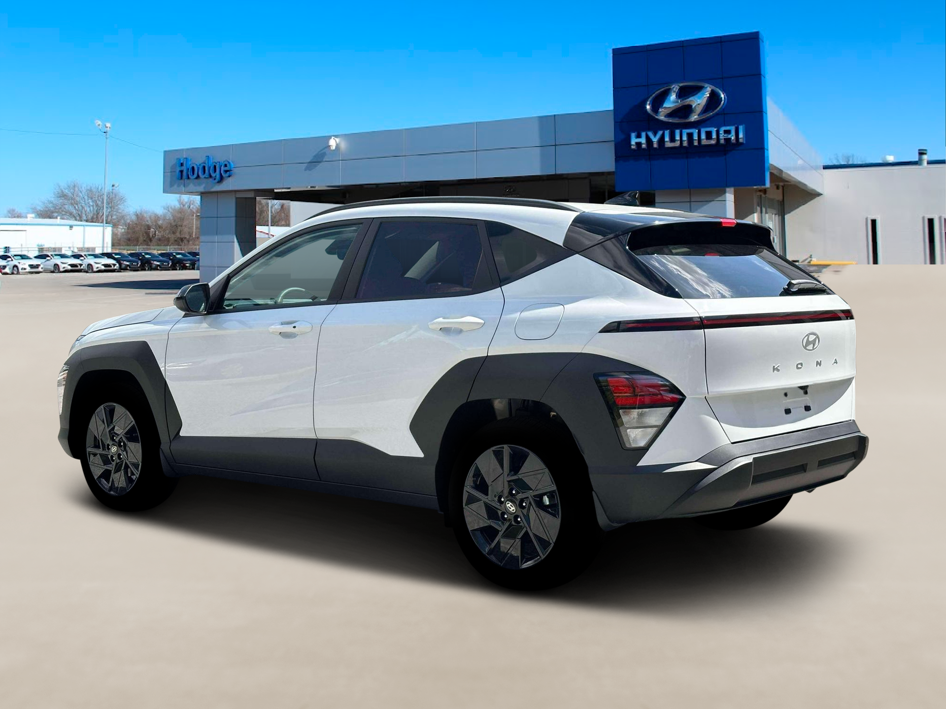 New 2026 White Hyundai SEL Sport FWD image 4