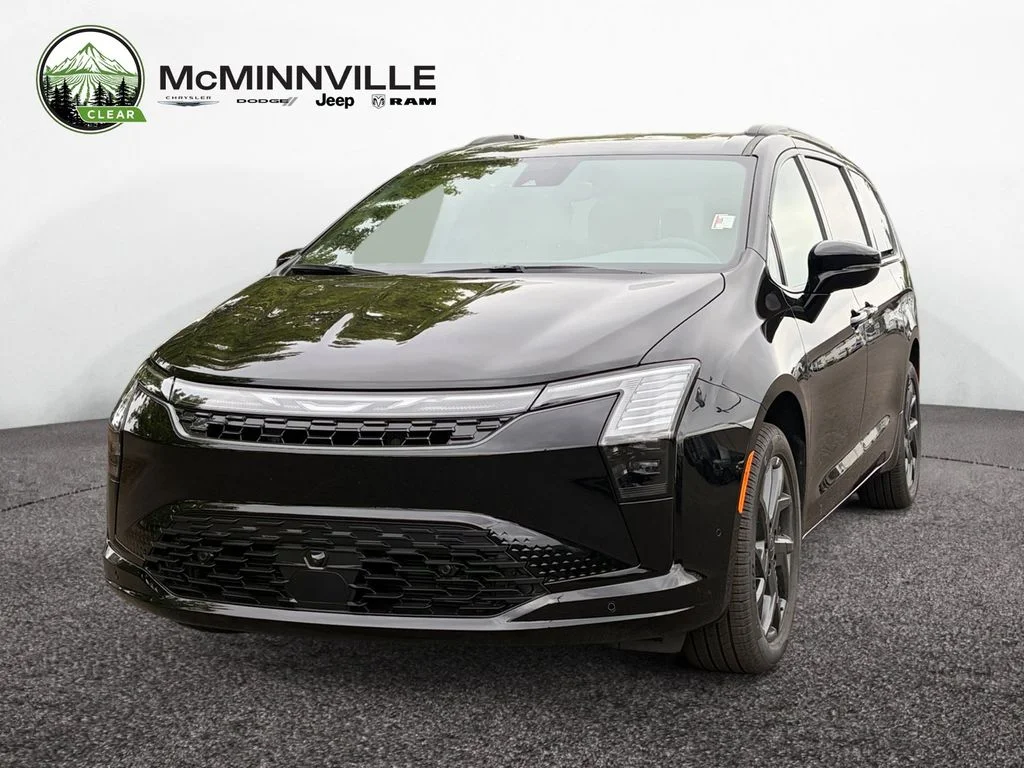 2027 Chrysler Pacifica Limited AWD's photo