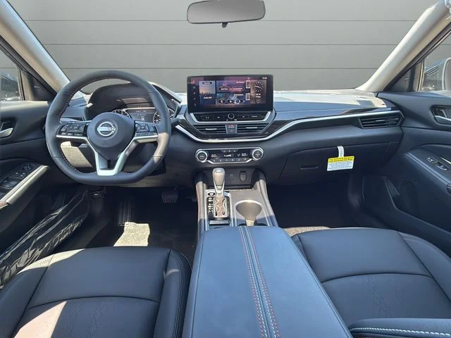 New 2026 Super Black Nissan 2.5 SR image 15