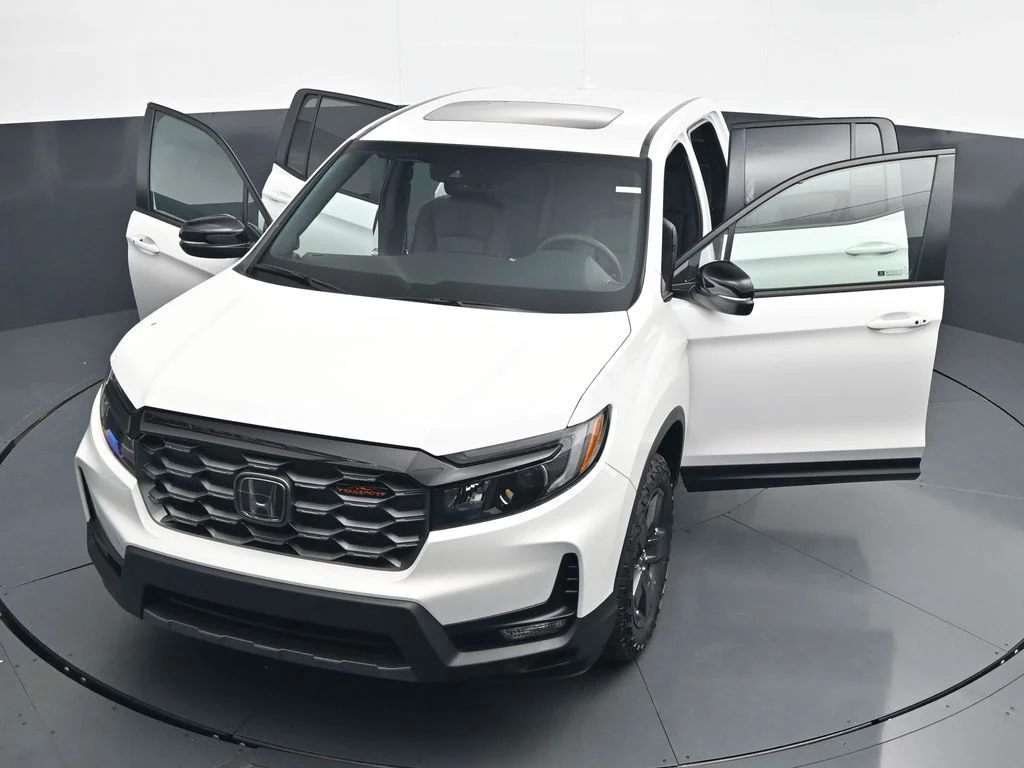 New 2026 Platinum White Pearl Honda TrailSport image 47
