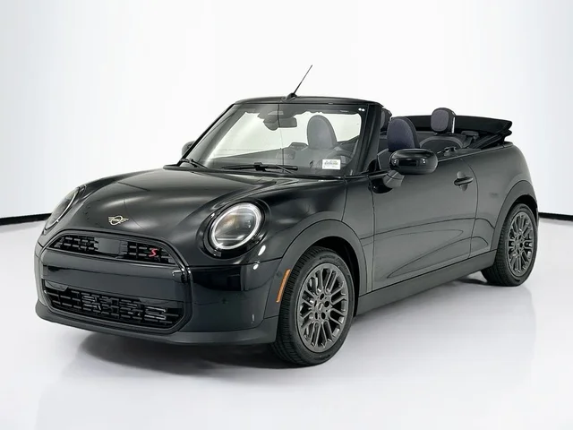 2026 MINI Convertible Signature Plus