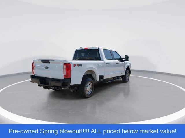 Used 2024 White Ford XL image 8