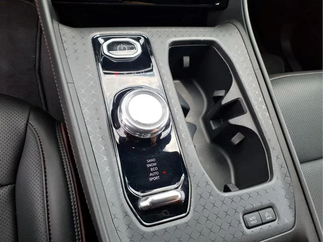 Used 2024 Red Jeep Launch Edition image 28