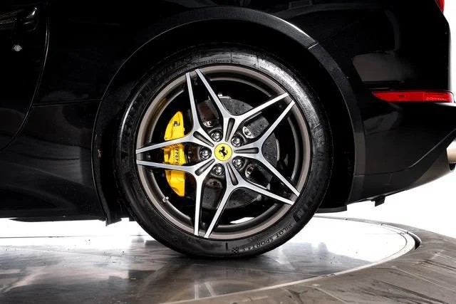 Certified Used 2016 Nero Daytona Ferrari T image 18