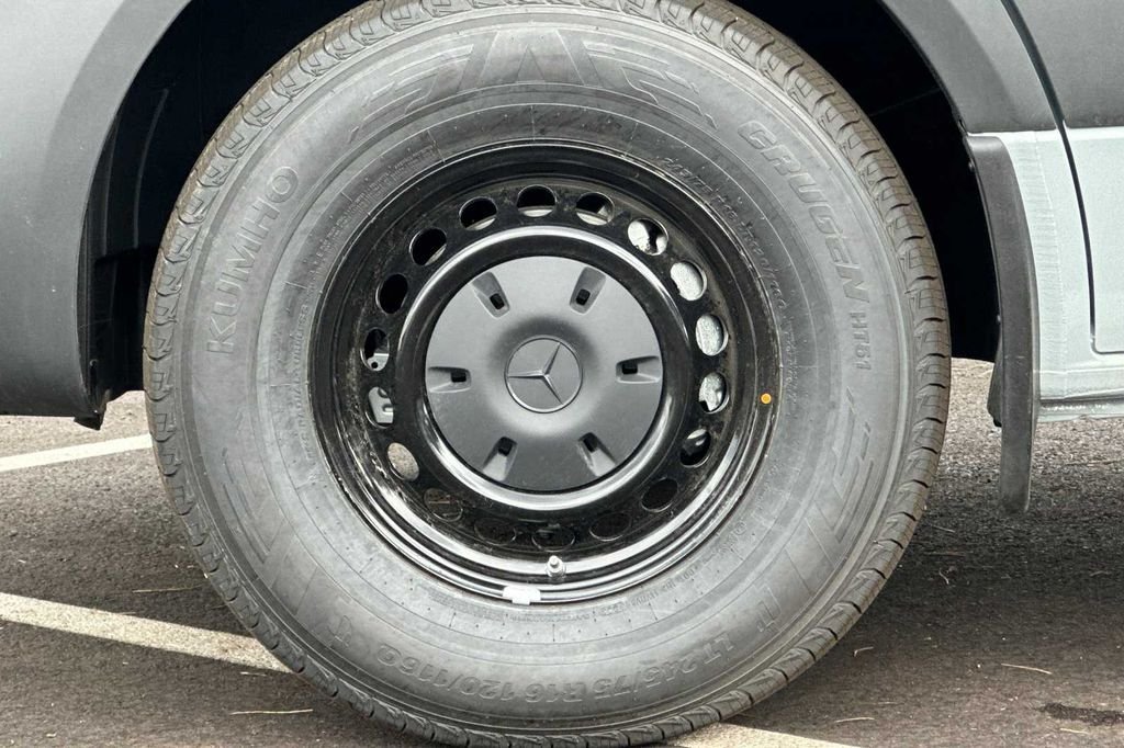 Used 2024 Silver Mercedes-Benz Cargo 170 WB image 25