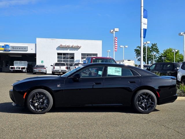 New 2026 Diamond Black Crystal Pearlcoat Dodge Scat Pack image 8