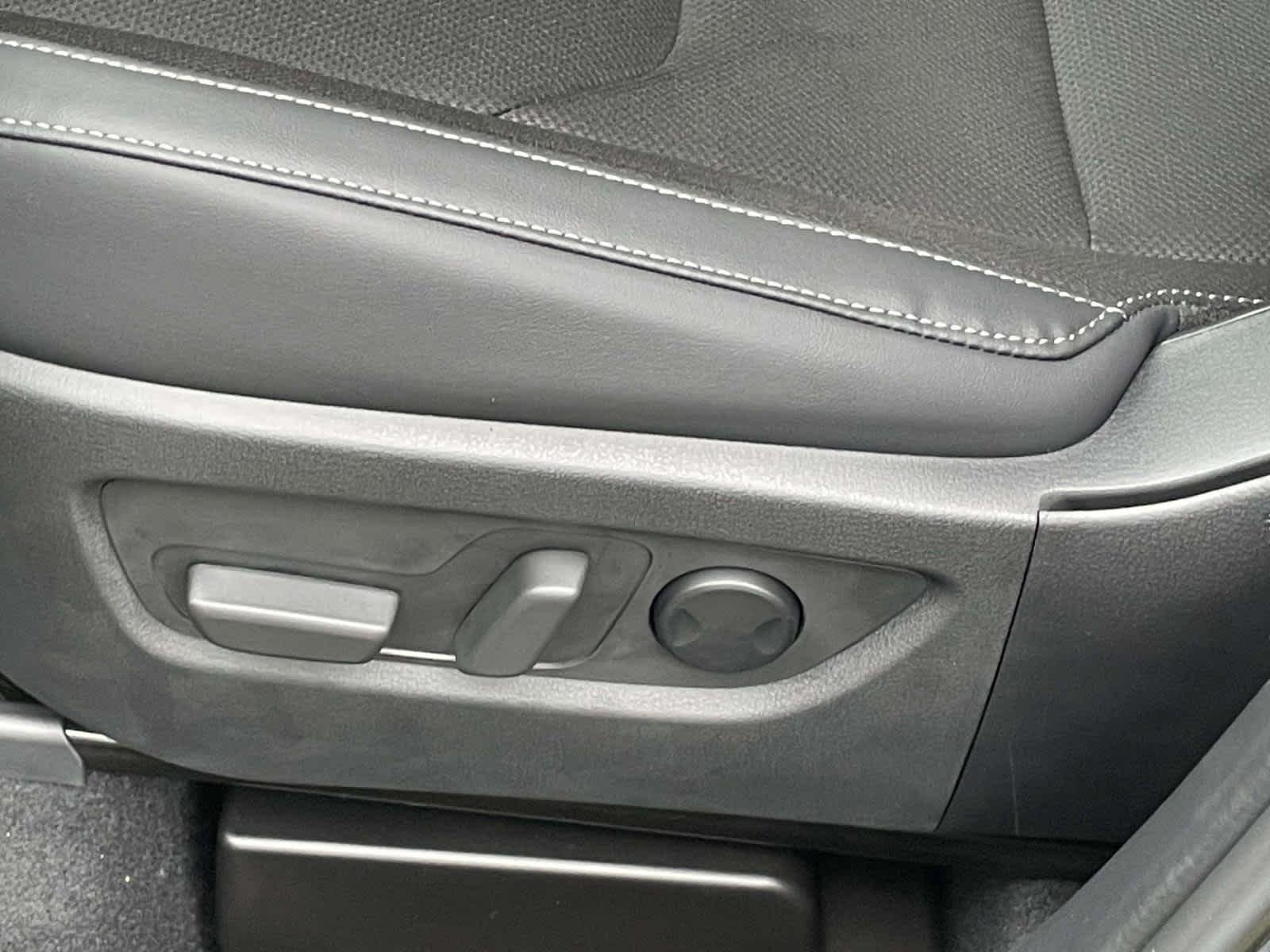 New 2026 Jet Black Mica Mazda 2.5 S Preferred image 17