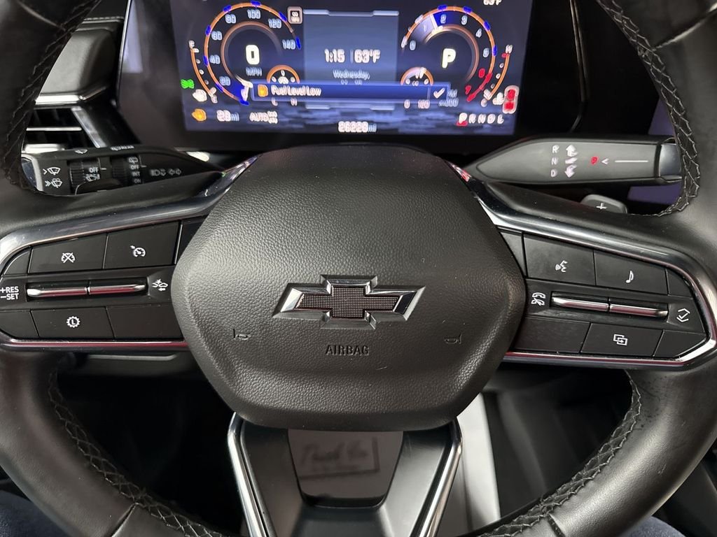 Used 2025 Black Chevrolet Z71 image 24