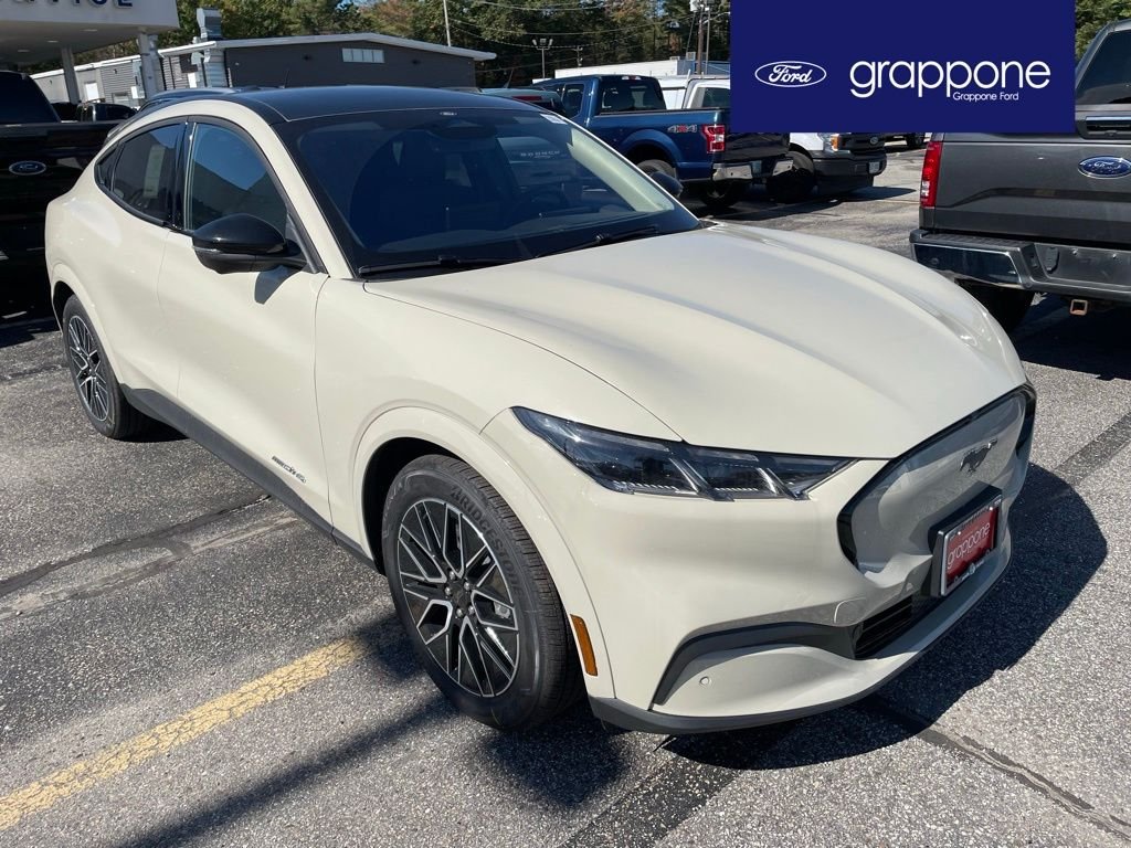 2025 Ford Mustang Mach-E