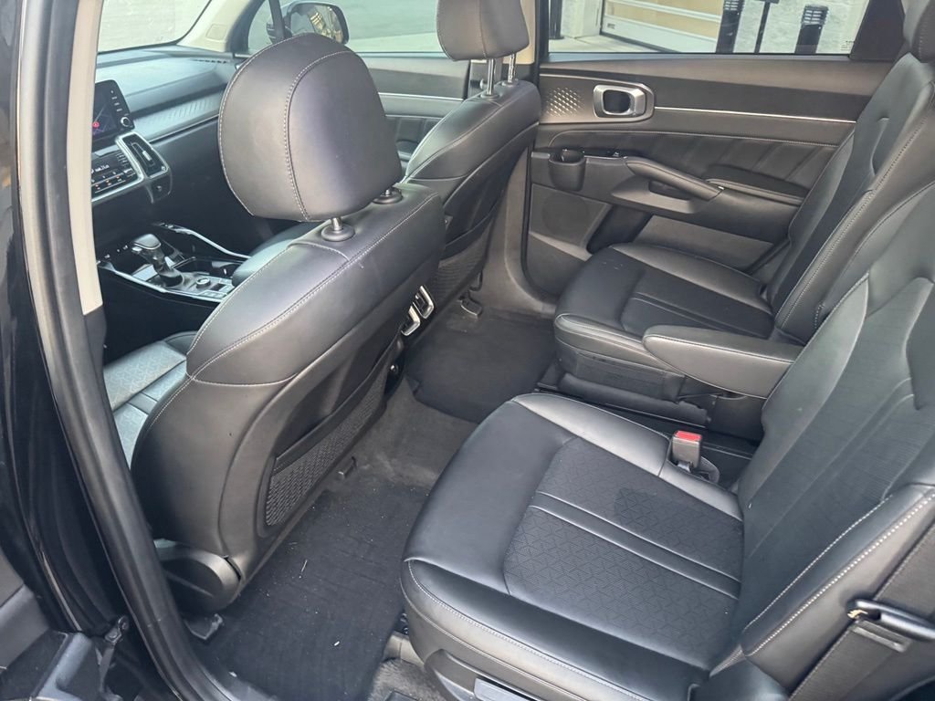 Used 2023 Black Kia SX image 18