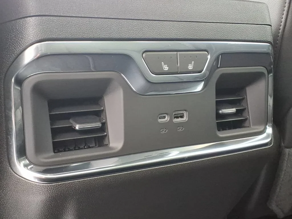 2025 GMC Sierra 2500HD SLT - Photo 20