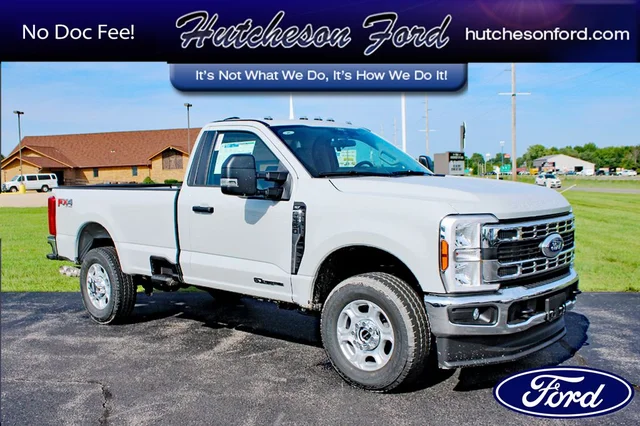 2026 Ford Super Duty F-350® XLT