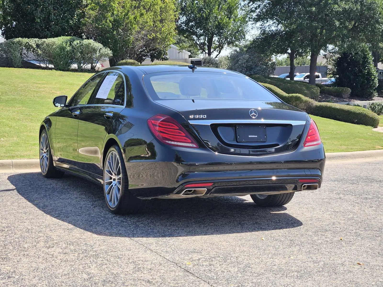 Used 2015 Verde Brook Metallic Mercedes-Benz S 550 image 3