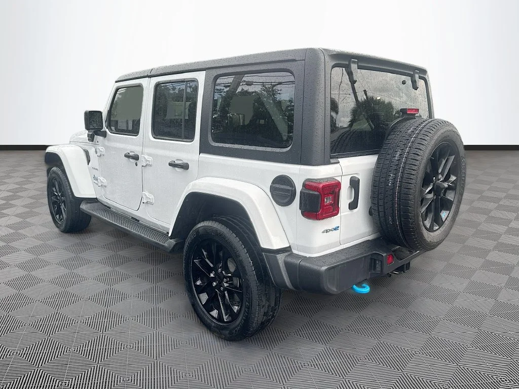 Used 2022 White Jeep Unlimited Sahara 4xe image 8