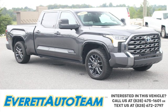 2022 Toyota Tundra 4WD Platinum Hybrid
