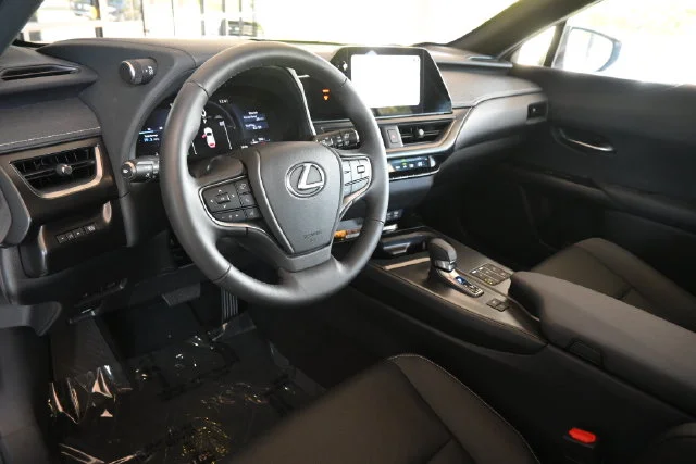 Certified Used 2026 ULTRA WHITE Lexus 300h Premium image 20