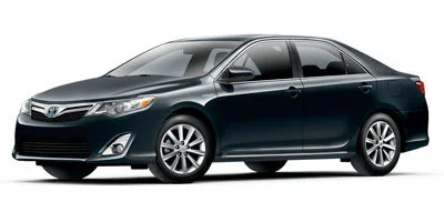 Used 2012 Classic Silver Metallic Toyota XLE image 2
