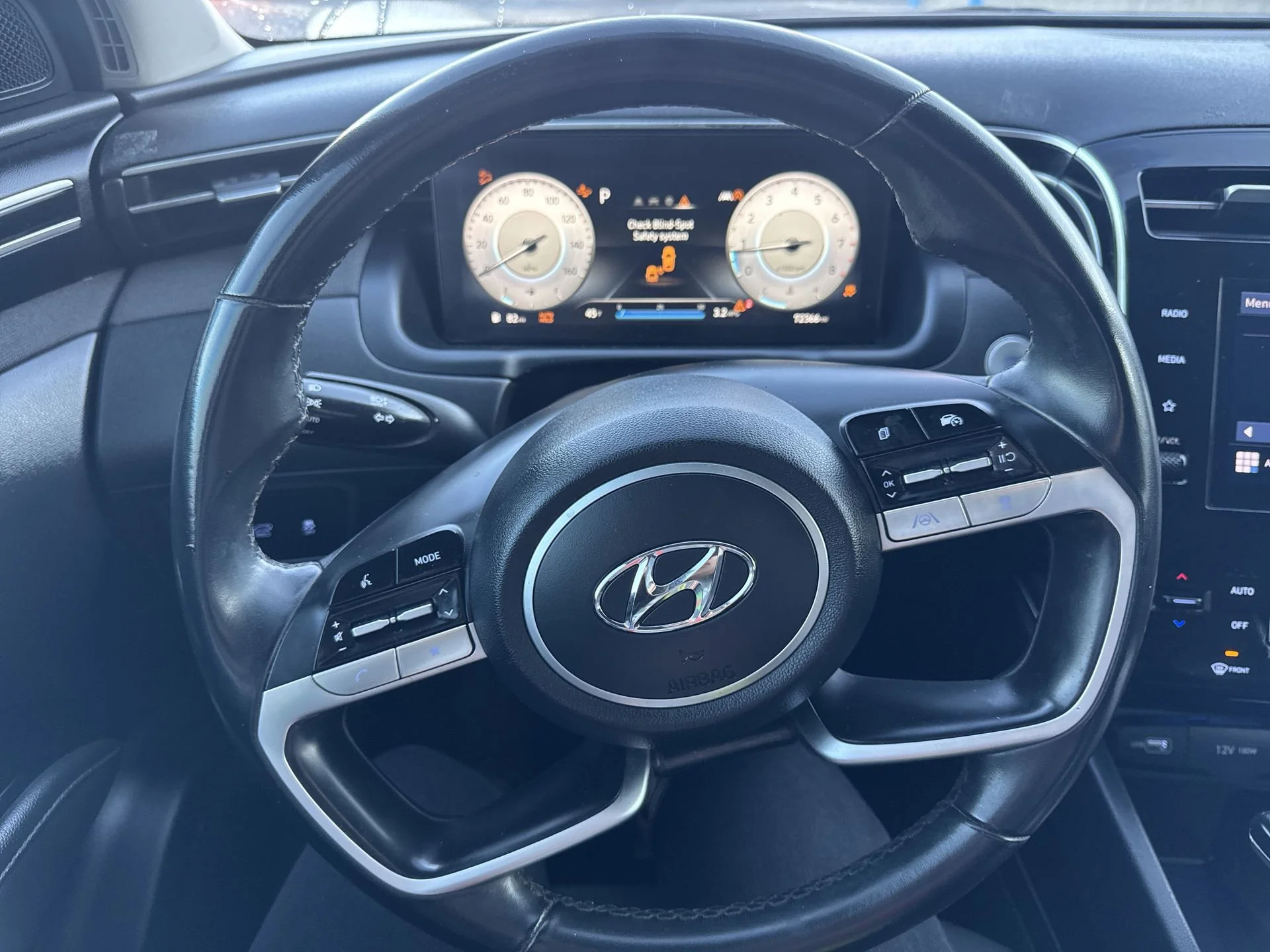 2022 Hyundai Tucson SEL - Photo 12