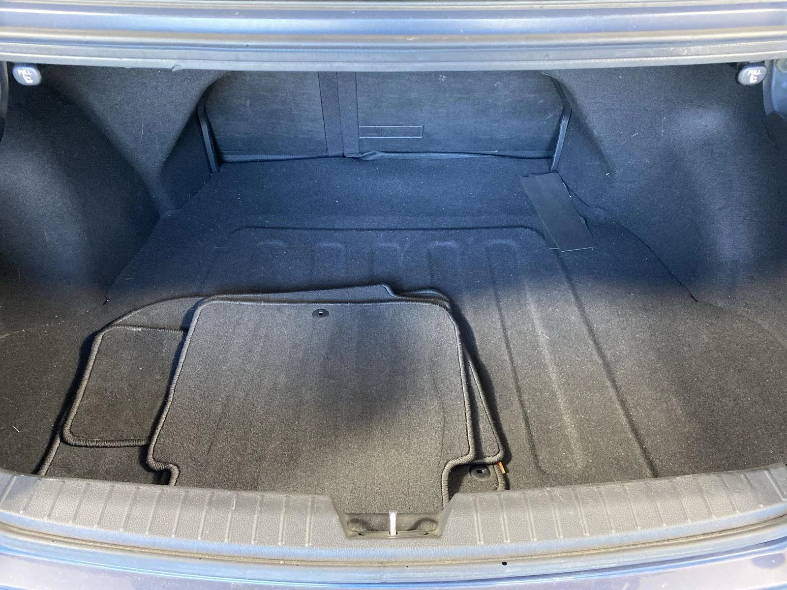 Used 2015 Smokey Blue Kia LX image 7