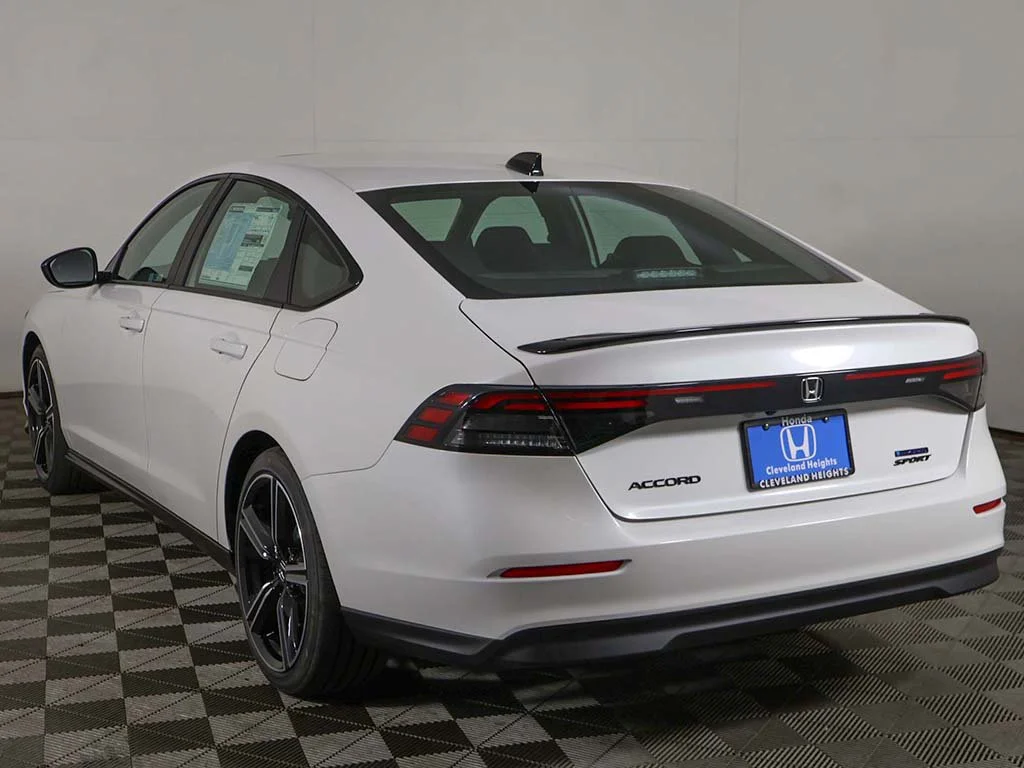 New 2026 Platinum White Pearl Honda Sport image 4