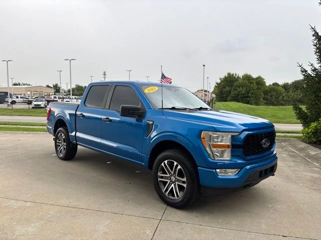 Certified Used 2021 Blue Ford XL image 33
