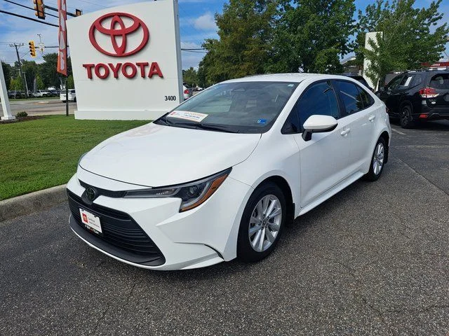 Certified Used 2025 White Toyota LE image 2