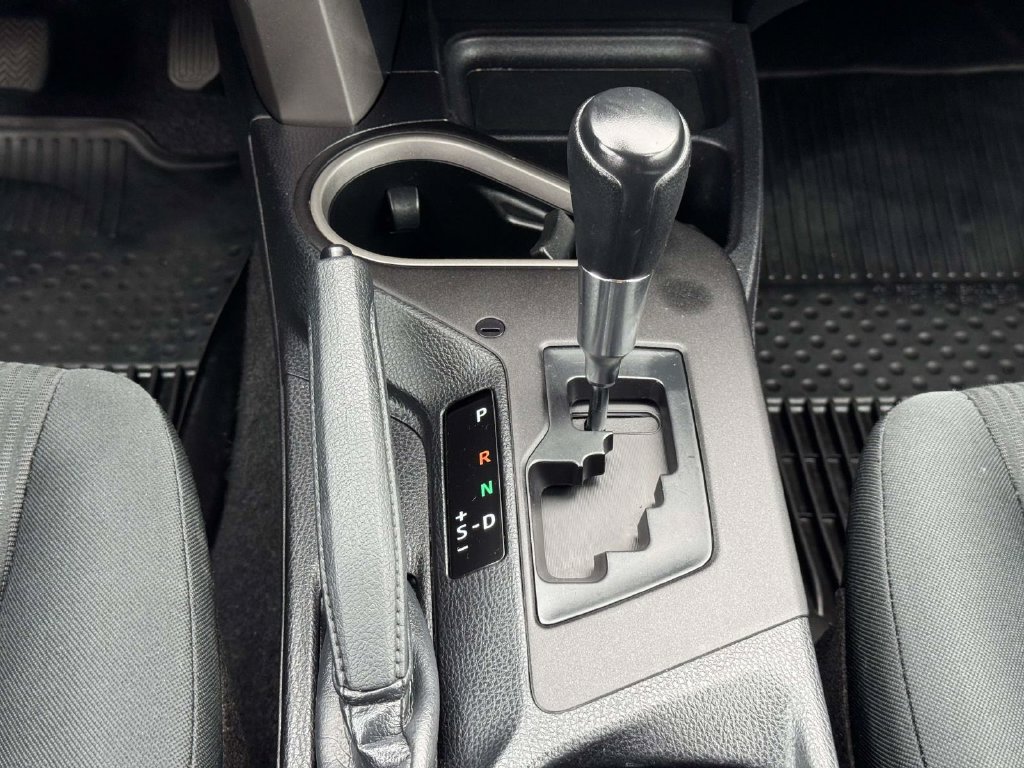 Used 2018 Red Toyota LE image 6