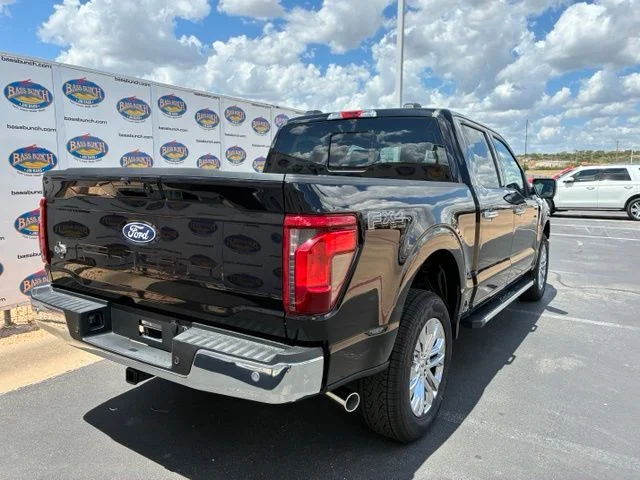New 2026 Agate Black Metallic Ford XLT image 4