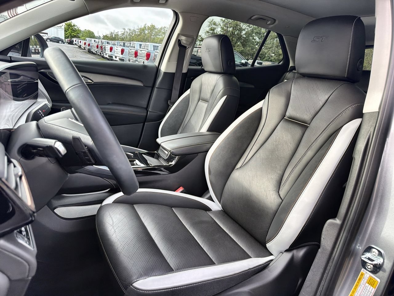 Used 2025 Moonstone Gray Metallic Buick Sport Touring image 16