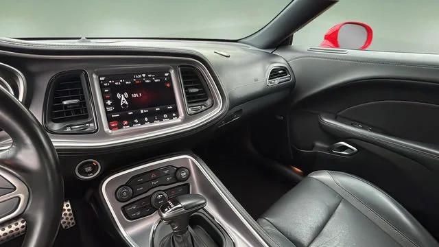 Used 2020 Red Dodge SXT image 23