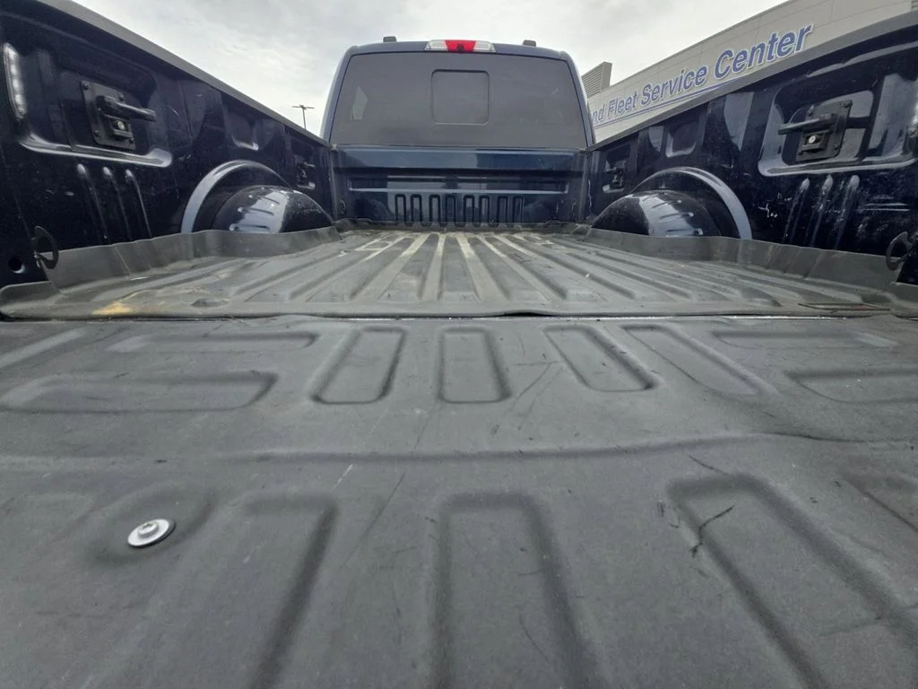 Used 2022 Blue Ford Lariat image 16