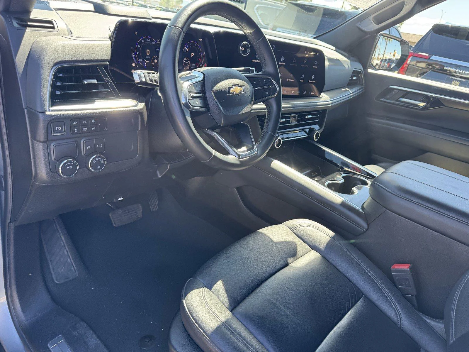 Used 2025 Sterling Gray Metallic Chevrolet LT image 18