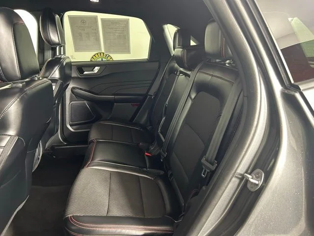 Used 2025 Gray Ford ST-Line image 16
