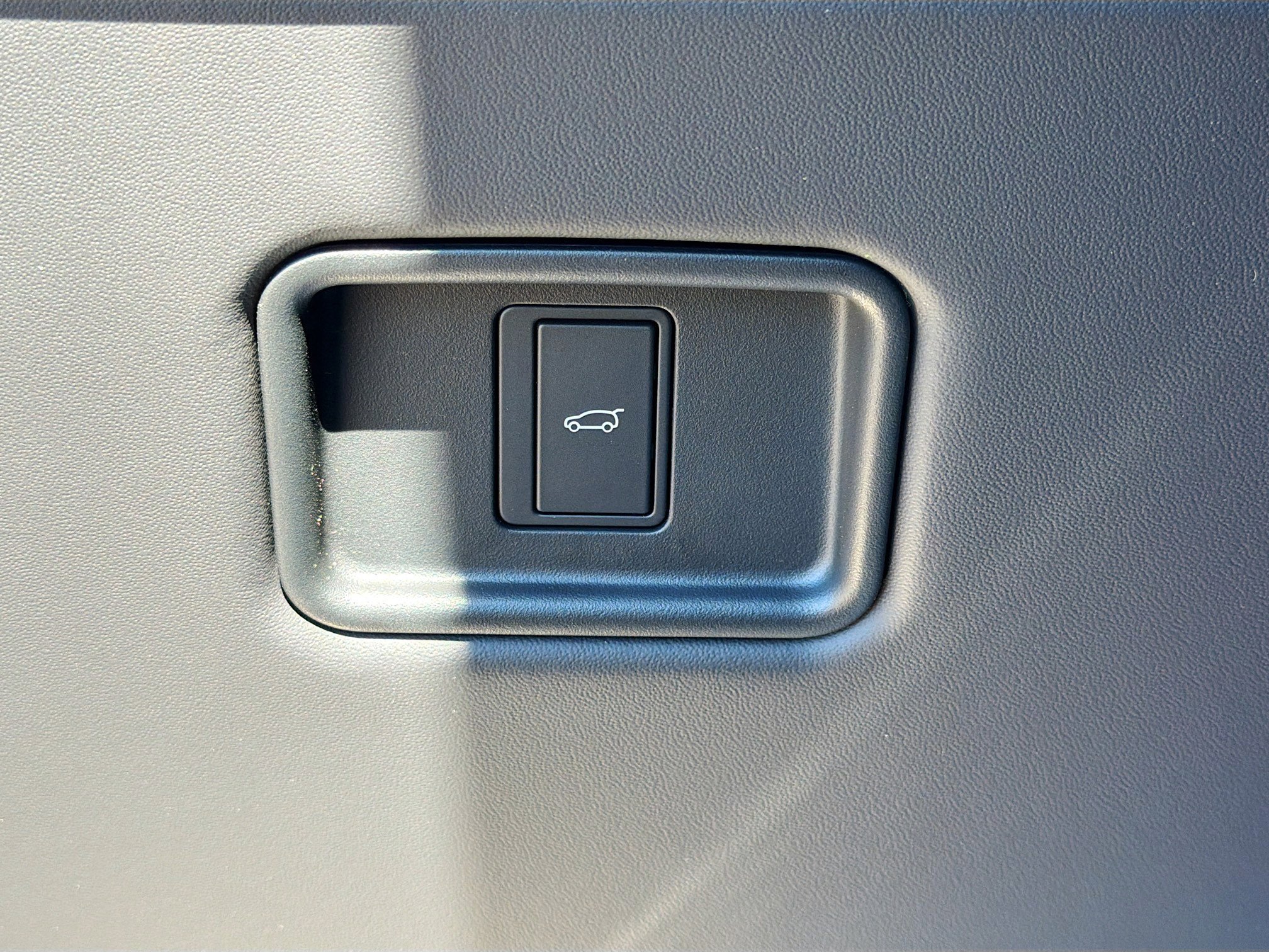 New 2026 Constellation Blue Ultra Metallic Gloss Land Rover Dynamic SE image 36