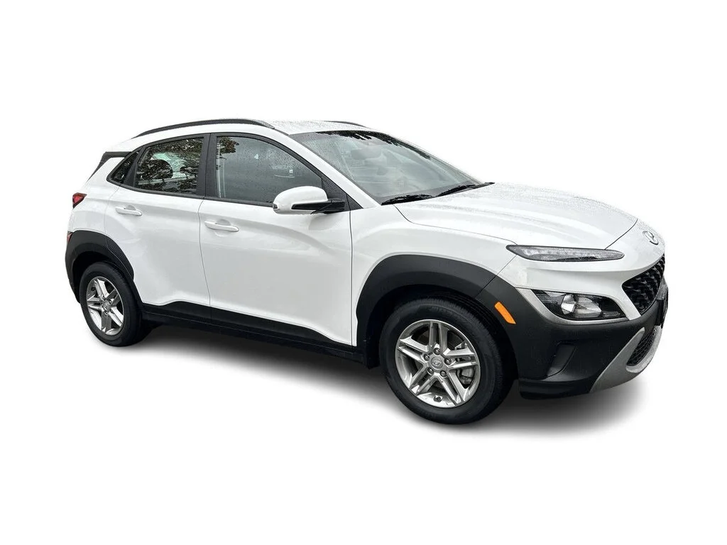 Used 2023  Hyundai 2.0L AWD Essential   No Accidents   Local BC   Dil image 17